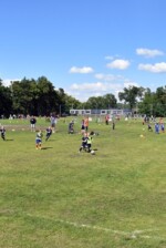 ... und auch auf dem B-Platz tummelten sich 16 Teams auf 8 Spielfeldern.